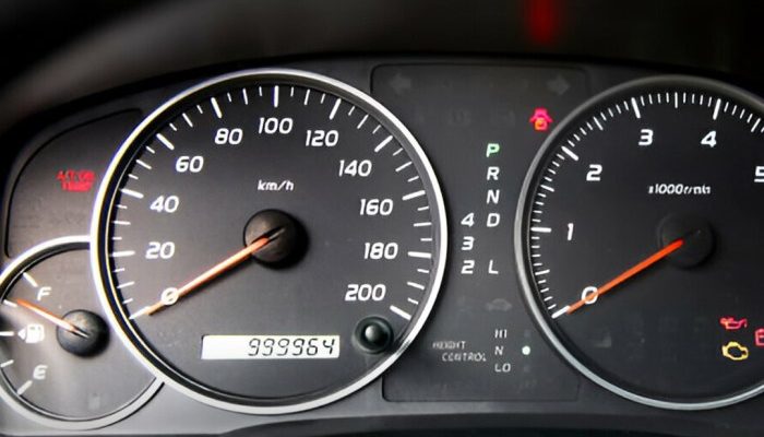Tips Menghemat Bahan Bakar agar Mobil Lebih Irit
