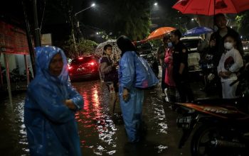 Mongabay banjir ekstrim hujan cuaca potensi lebat jakarta waspadai bmkg