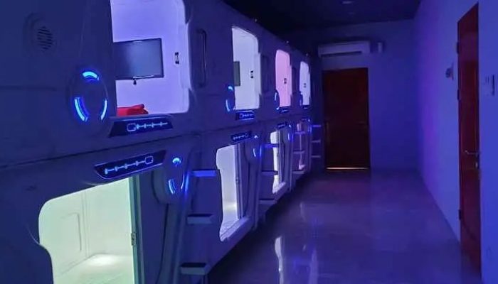 Pengalaman Menginap di Capsule Hotel Jakarta yang Unik