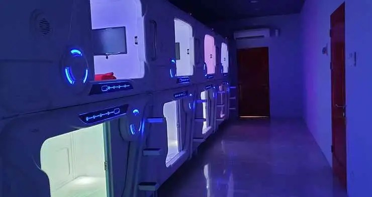 Kapsul capsule jakarta kini khas ini sentuhan tur gunakan kuliner sendiri hingga negeri sediakan miliki cobain tilik kenapa mesti alasan Pengalaman Menginap di Capsule Hotel Jakarta