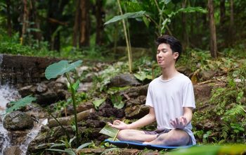 Manfaat Meditasi Harian untuk Mengurangi Stres