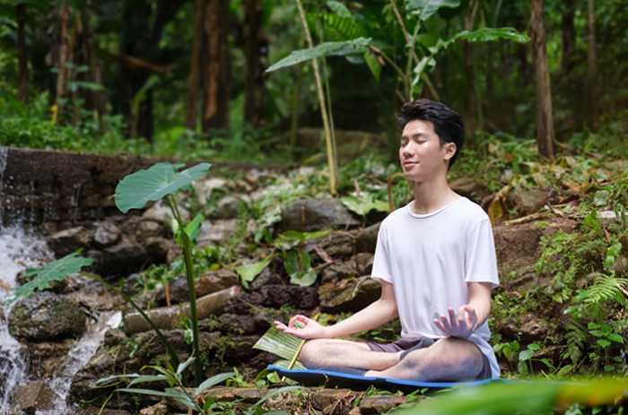 Manfaat Meditasi Harian untuk Mengurangi Stres