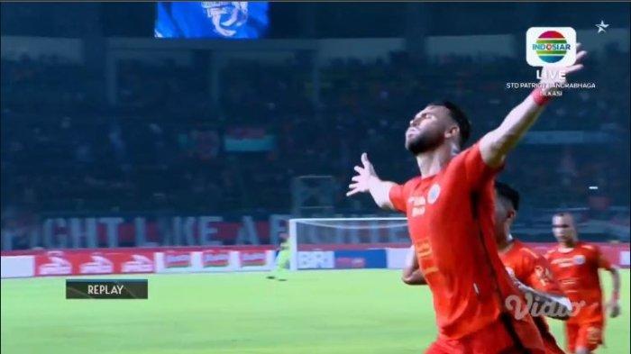 Duel Panas Persib vs Persija: Siapa Lebih Unggul?