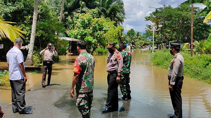 Cuaca Riau Masih Didominasi Hujan, Warga Diminta Waspada Petir dan Angin Kencang