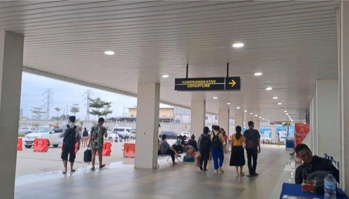Pelabuhan Merak Ramai Wisatawan Menjelang Libur Panjang