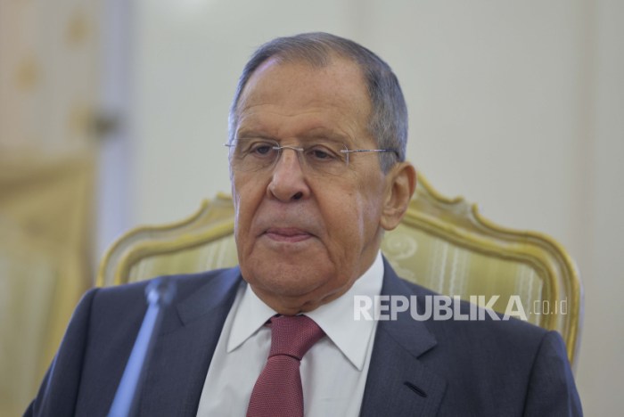 Menlu Rusia: Penting Memutus Lingkaran Setan Kekerasan dalam Konflik ... Menlu Iran Datangi Moskow, Bahas Konflik dan Aliansi Strategis