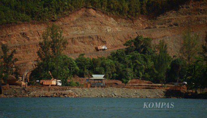 Jokowi Klarifikasi Izin Tambang Nikel di Raja Ampat