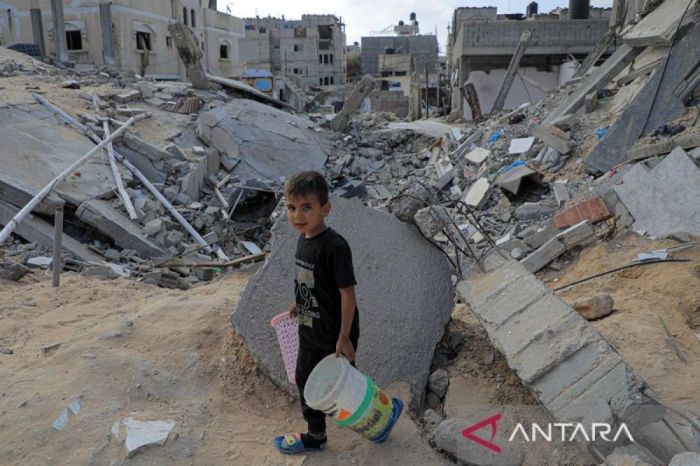 35 orang Palestina tewas akibat serangan Israel di Rafah dalam 24 jam ... Serangan Baru Israel Hantam Kota Strategis Isfahan
