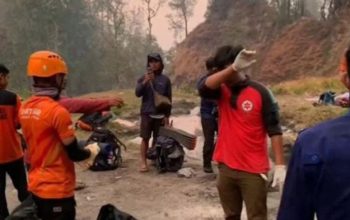 Personel Gabungan Berhasil Evakuasi Jasad Pendaki Rinjani - Media ...