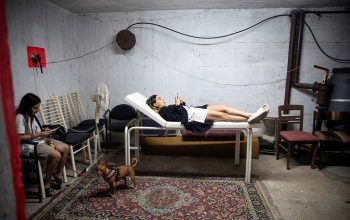 Tel Aviv Dibombardir, Pemimpin Israel Berlindung di Bunker