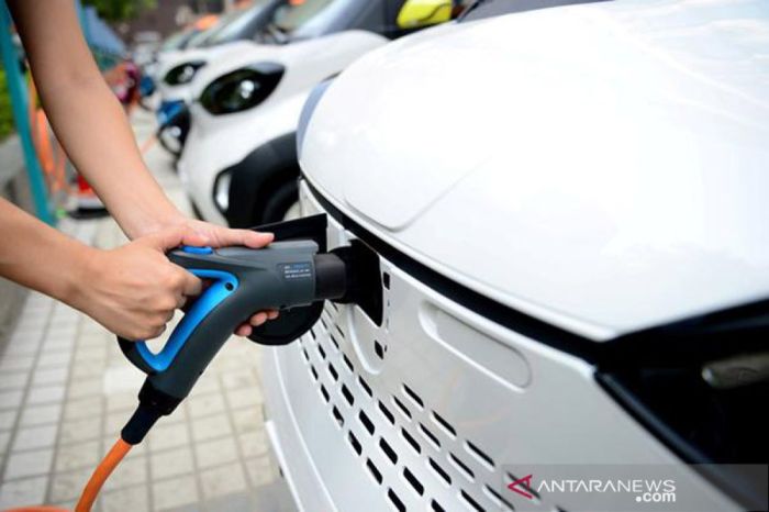 Tantangan hingga persaingan mobil listrik di Indonesia pada 2021 Peta Persaingan Pabrikan Mobil Listrik di Indonesia