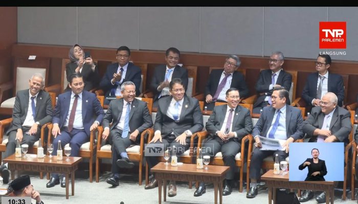Guyonan Purbaya di Rapat Paripurna DPR: Yang Punya Uang Saya Harusnya Kalian Oke