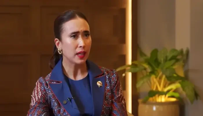 Menpar Tanggapi Isu Mandi Pakai Air Galon: Itu Hanya Karangan Saja