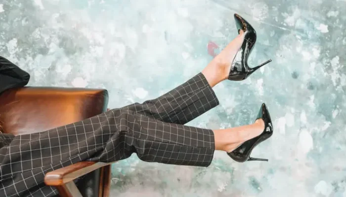 Waspada Varises: Risiko Gaya Hidup Modern dan Penggunaan Sepatu Hak Tinggi
