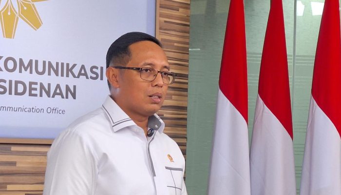 Hasan Nasbi Menjadi Komisaris Pertamina