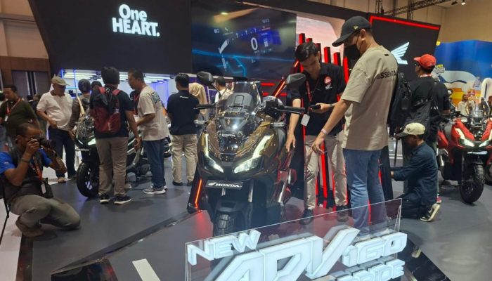 Honda ADV160 dan Motor Listrik Hiasi Booth AHM di IMOS 2025