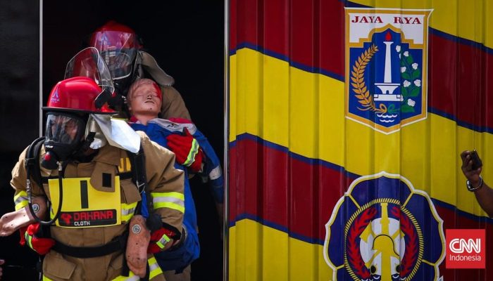 Pramono Puji Pemadam Kebakaran dengan Citra Positif di Mata Masyarakat