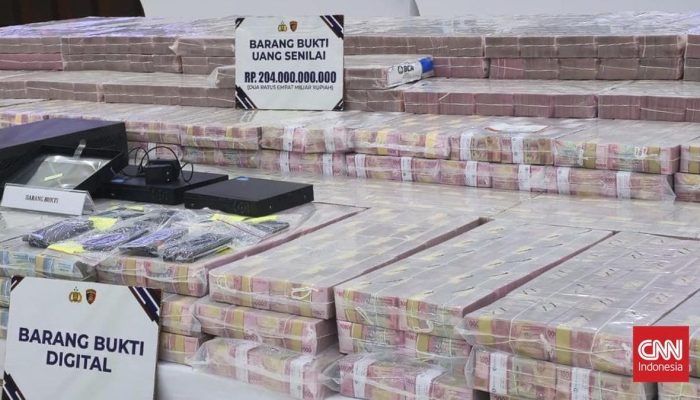 Kacab dan eks Teller Bank Terlibat Kasus Pembobolan Uang Melebihi Rp204 Miliar