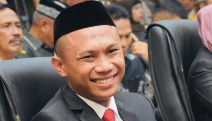 Wahyudin Moridu Dituduh Mabuk Dalam Video Viral Rampokan Uang Negara