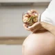10 Mitos Kehamilan Populer Termasuk Ngidam Makanan Pengaruhi Sifat Anak