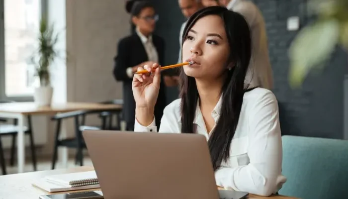 Melamun Bisa Positif, Simak Cara Menjadikannya Sumber Inspirasi