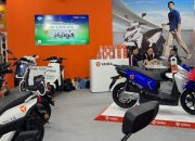Perempuan Harus Memperhatikan Ini Sebelum Membeli Sepeda Motor Listrik