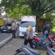 Cerita Warga Depok Tawarkan Bantuan Dorong Truk Mogok yang Berisi Barang Curian
