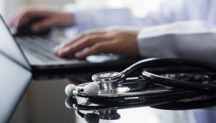 Wamenkes Ajak IDI Sebar Dokter yang Menumpuk di DKI dan Bandung