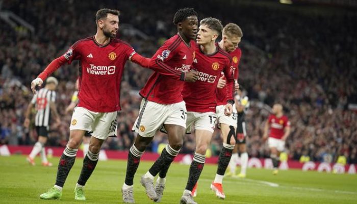 West Ham Siap Menjadi Penyelamat bagi Pemain Manchester United