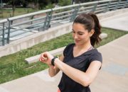 5 Smartwatch Terjangkau untuk Teman Lari dengan Fitur Lengkap di Tahun 2025