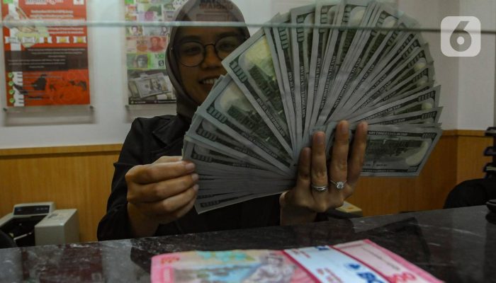 Cek Kurs Dolar AS Hari Ini Jumat 12 Desember 2025