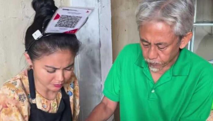 Kenangan Epy Kusnandar dan Istri, Sederhana Jualan Jukut Goreng Bersama