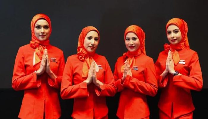 Pramugari Diizinkan Memakai Hijab oleh AirAsia Mulai Ramadan 2026 untuk Keberagaman
