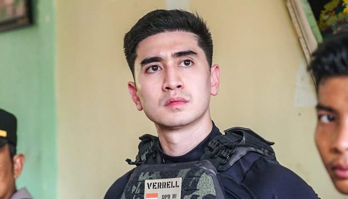 Viral Dipakai Verrell Bramasta Bantu Korban Banjir, Pahami Beda Rompi Taktis dan Antipeluru