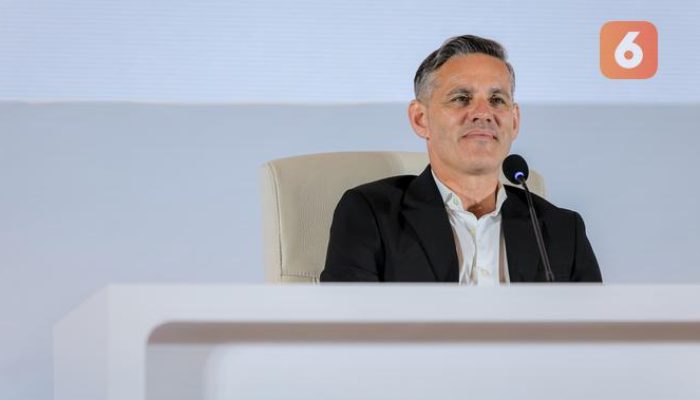 Diskusi John Herdman dengan Pelatih Klub Lokal untuk Temukan Amunisi Timnas Indonesia