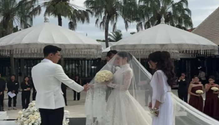 Ranty Maria dan Rayn Wijaya Menikah di Bali Setelah Tunggu 2 Tahun untuk Tanggal Cantik