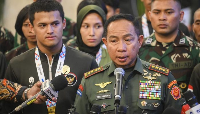 Panglima TNI Pastikan Tindak Tegas Prajurit yang Keroyok Guru di Talaud