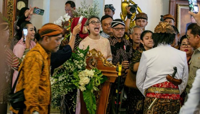 Kubu PB XIV Purbaya Lapor Pengeroyokan Jelang Kedatangan Fadli Zon