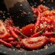 Resep Sambal Tomat Mentah 3 Bahan Praktis dan Menggugah Selera