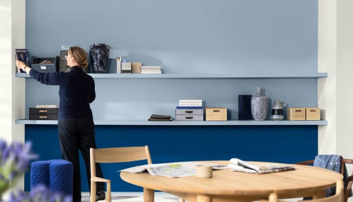 Biru sebagai Warna Tahun 2026 dan Cara Pengaplikasiannya di Interior Rumah yang Menarik