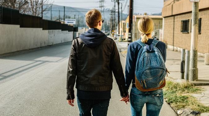 Biaya Hidup Naik, Anak Muda di Amerika Serikat Kurangi Kencan