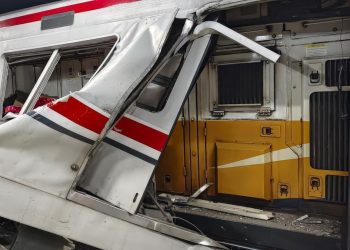 Evakuasi Terus Berlanjut untuk 7 Korban Terjepit di Gerbong KRL