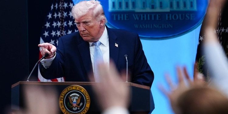 Trump Ancam Naikkan Tarif Mobil Eropa Jadi 25 Persen Hubungan Dagang Memanas