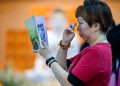 Khidmat Perayaan Tri Suci Waisak di Aceh