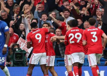 Blues Kalah di Markas Sendiri