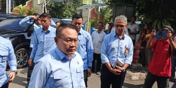 Kepala Staf Kepresidenan Dudung: Respon Positif Pemerintah terhadap Kritik