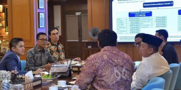 Teddy Kumpulkan Menteri di Istana untuk Bahas Lahan Mega Proyek 100 GW