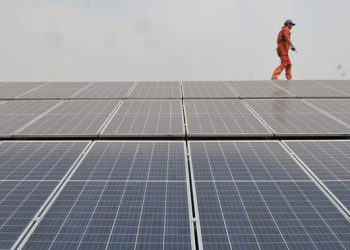 Proyek Listrik 100 GW, Peluncuran PLTS Mentari Nusantara I oleh PLN