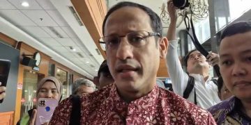 Tangis Anak Nadiem Pecah Saat Ditinggal Pergi Sidang