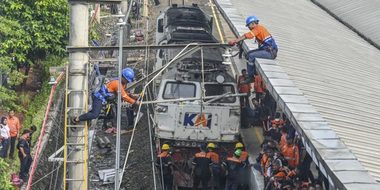 76 Korban Kecelakaan Kereta di Bekasi Pulang, 24 Masih Dalam Perawatan